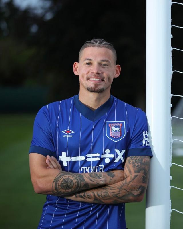 1723818814405031101.jpg 菲利普斯.jpg